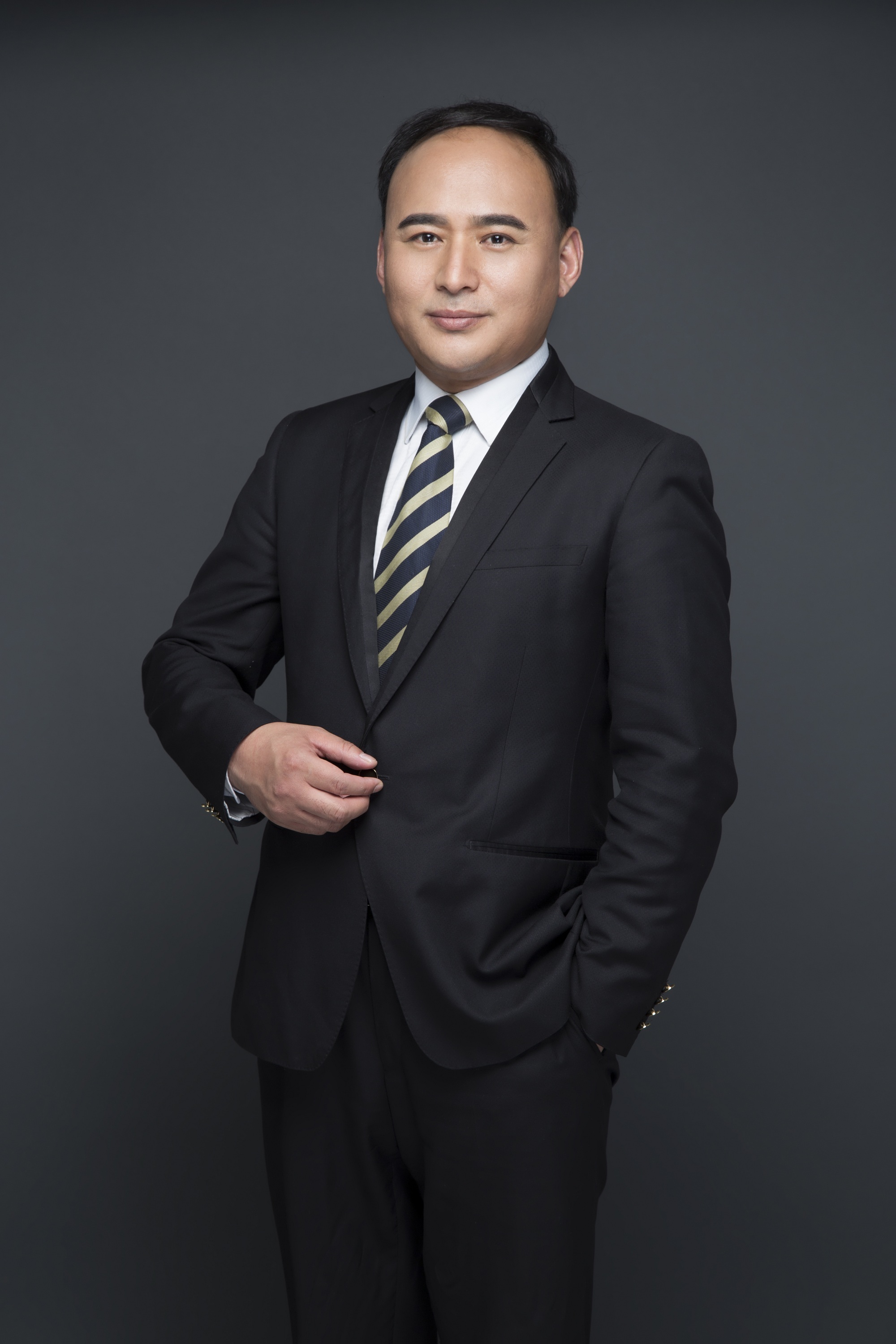 杨荣鑑 动态图形设计负责人